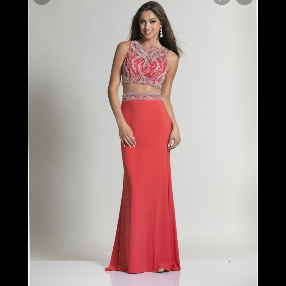 Prom/formal beautiful 2 piece